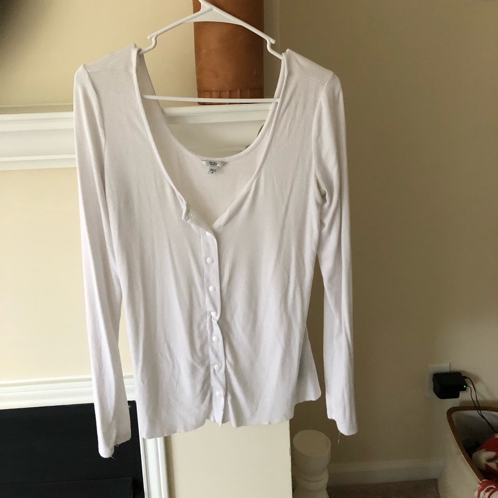 Guess snap shirt/ sweater